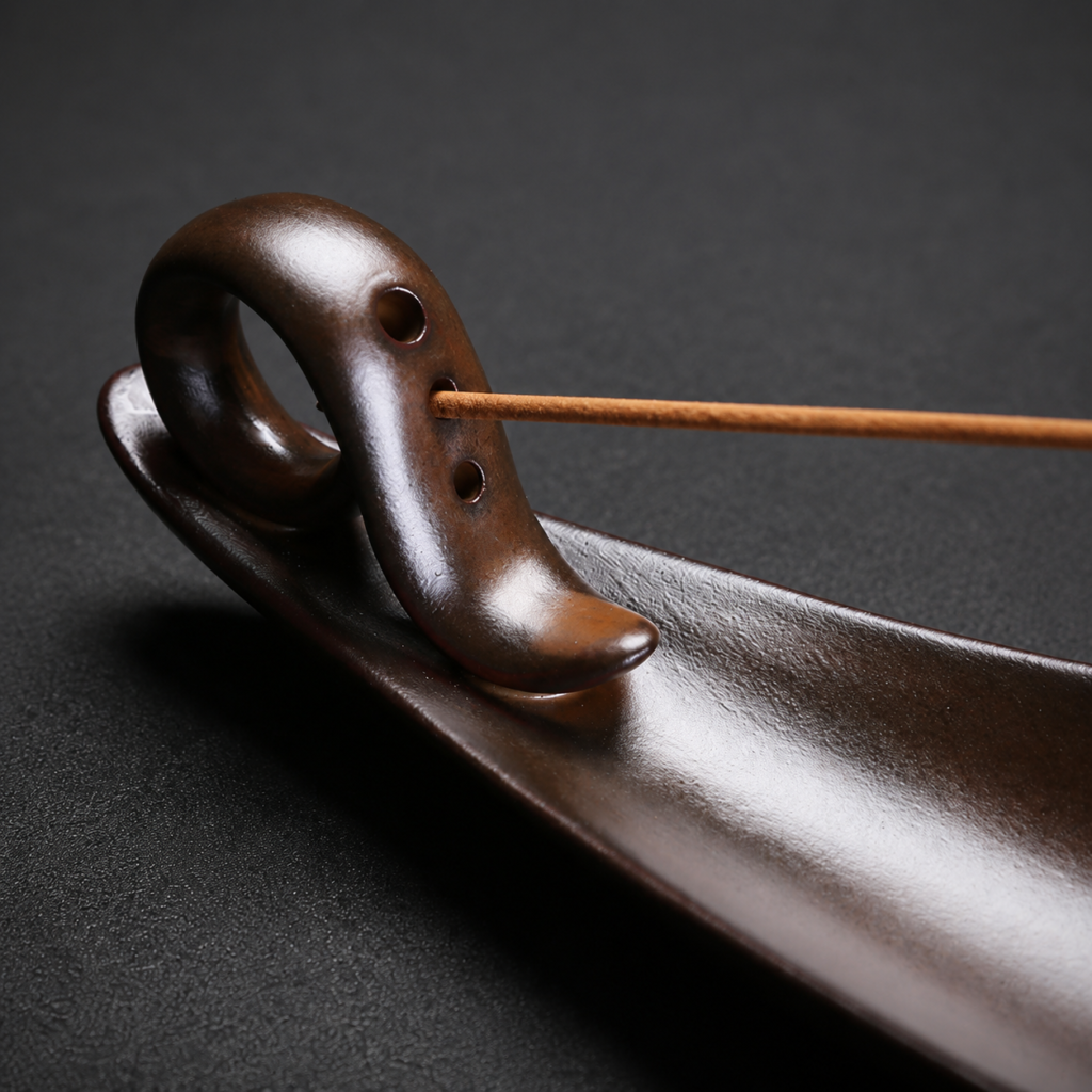 Chinese Minimalist Incense Holder detail image - incense burner by Serene Orient